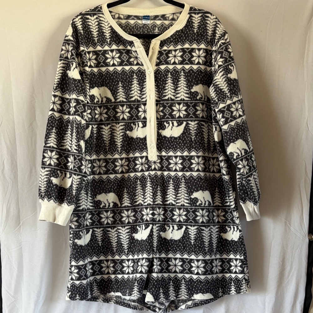 Old Navy Black and White Polar Bear Fleece Pajama Romper